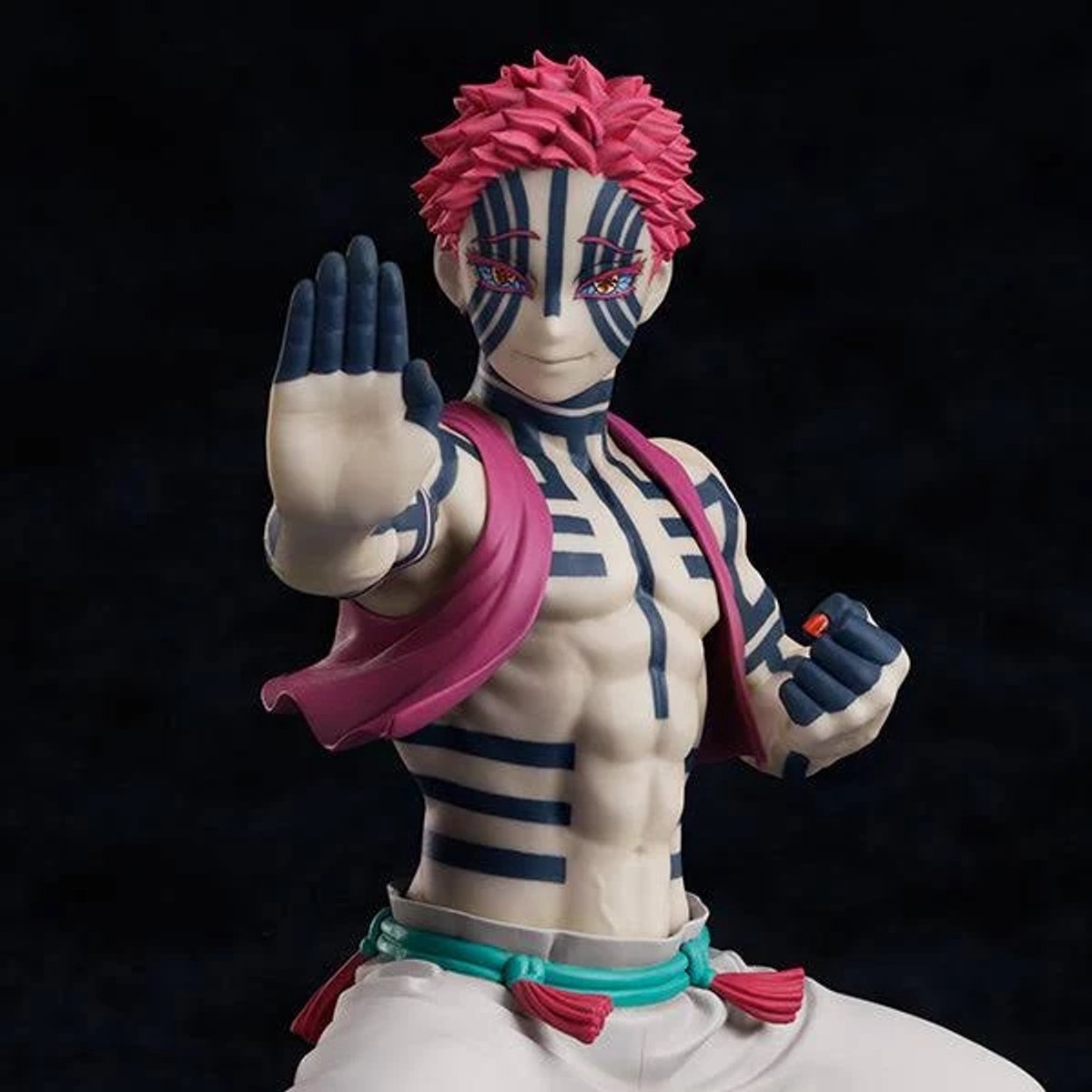 Demon Slayer: Kimetsu no Yaiba Statue 1/8 Akaza 19 cm