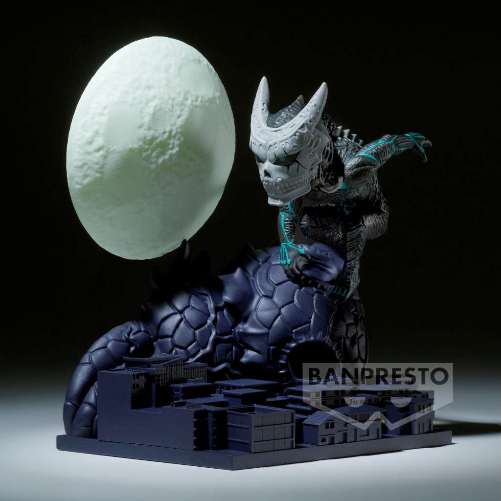 Kaiju No 8 - WCF Figure zijaanzicht