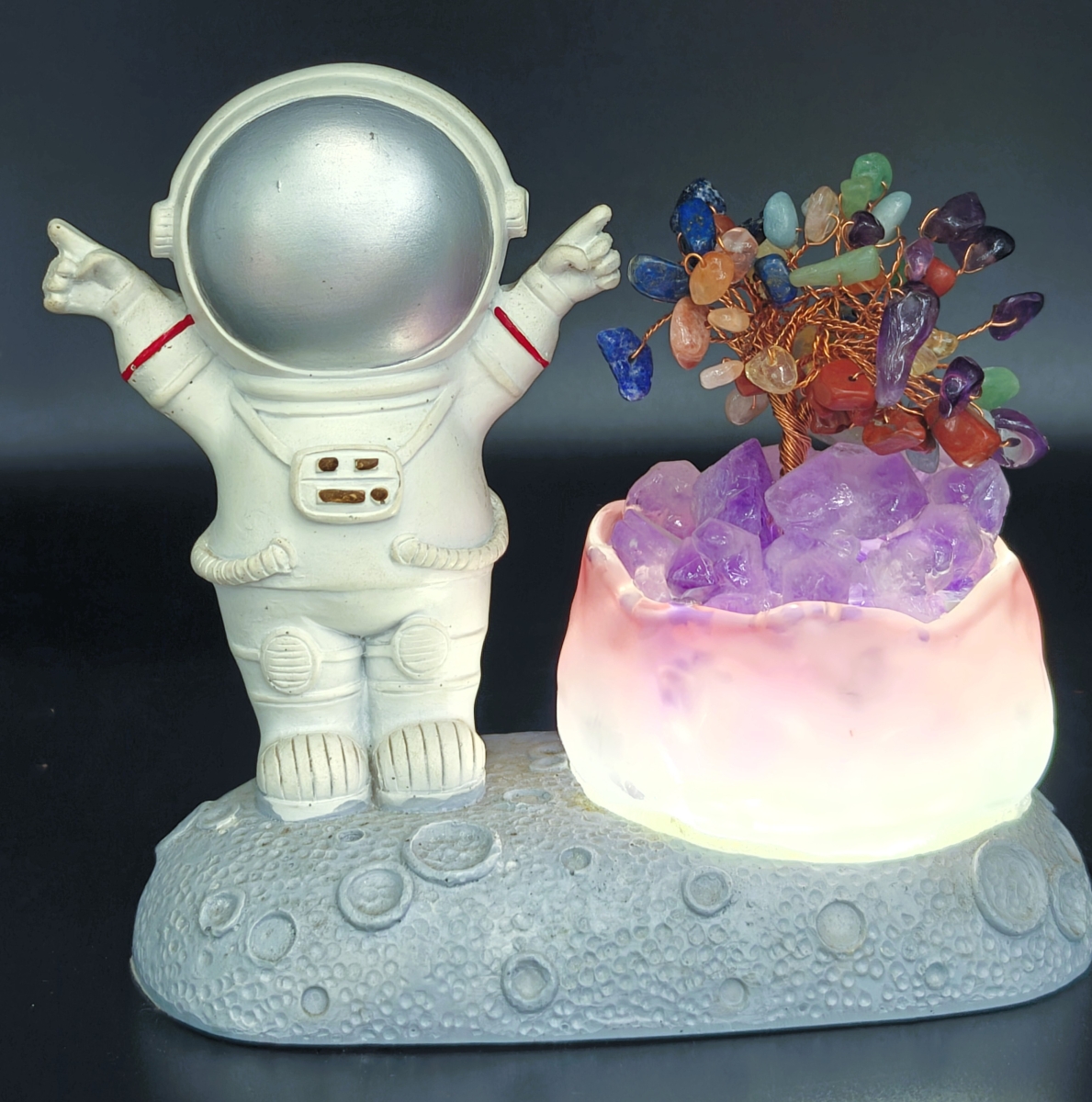Astronaut Lamp