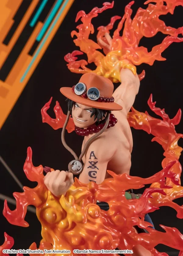 One Piece Portgas D. Ace FiguartsZERO PVC Statue van 17 cm met gedetailleerd ontwerp en vurige effecten.