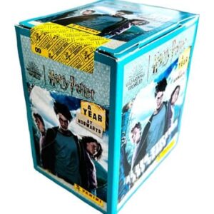 Harry Potter - A Year in Hogwarts Sticker & Card Collection Display met 36 packs, gevuld met stickers en kaarten van iconische scènes en karakters.