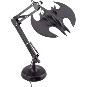 Batman Posable Desk Lamp Batwing van 60 cm met verstelbaar ontwerp, geïnspireerd op de iconische Batwing.