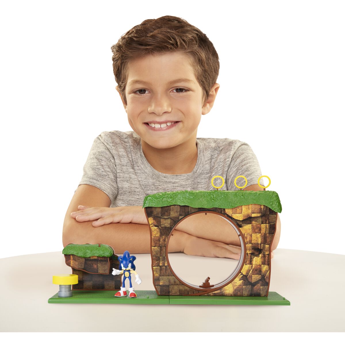 Sonic the Hedgehog Green Hill Zone Playset met interactieve omgeving en Sonic-figuur, geïnspireerd door de klassieke game.