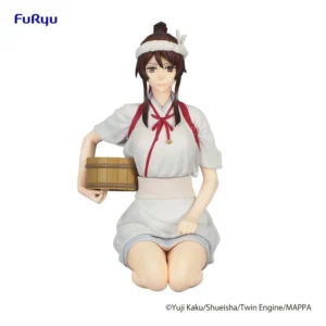 Hell's Paradise Sagiri Noodle Stopper figuur in traditionele witte outfit met rode accenten, 10cm FuRyu collectible in knielende pose met houten emmer